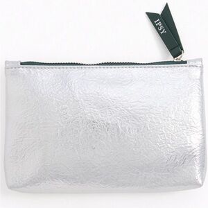 Ipsy Glam Bag | Shine On